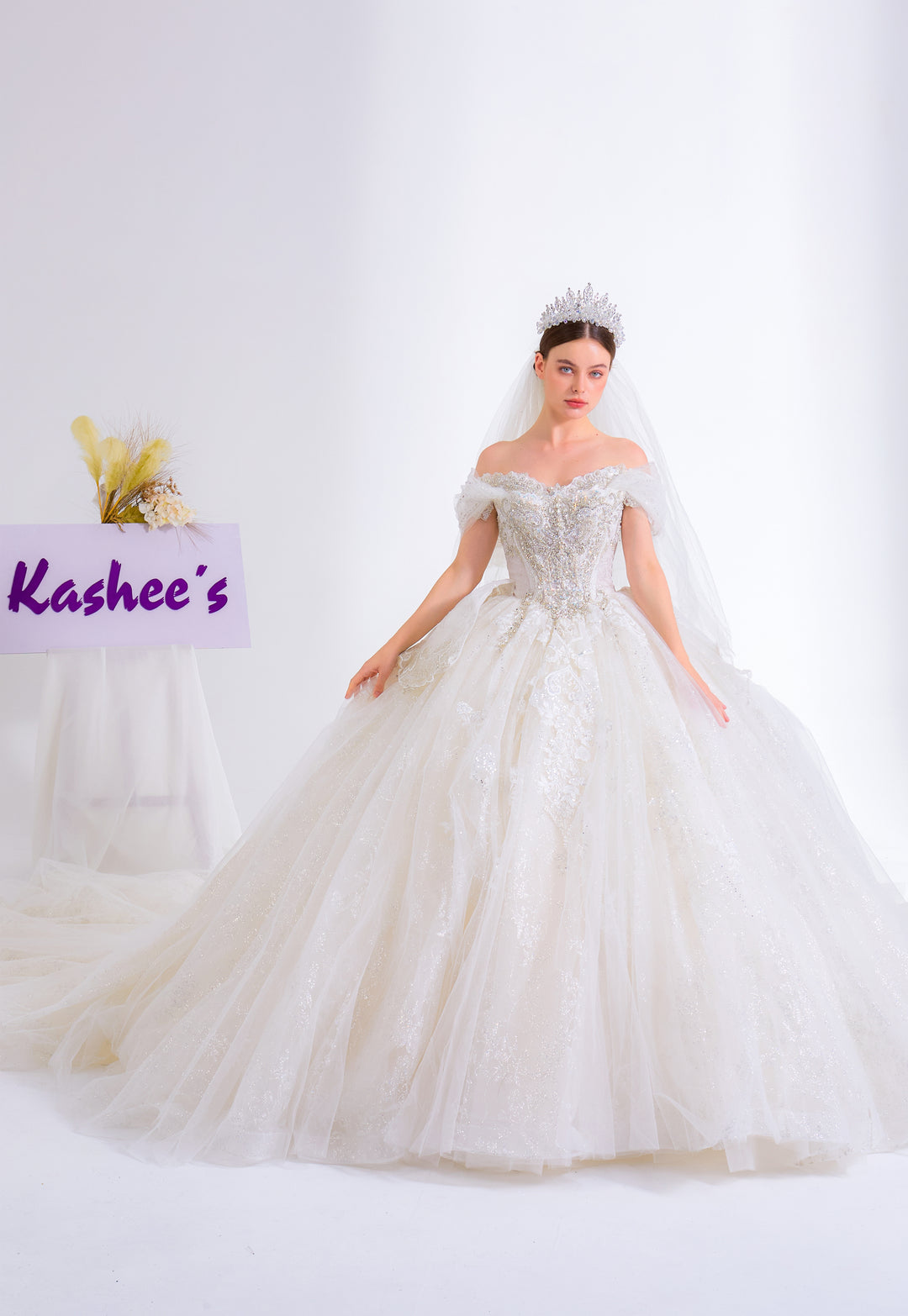 White Whisper Bridal Gowns | WWBG-008 |