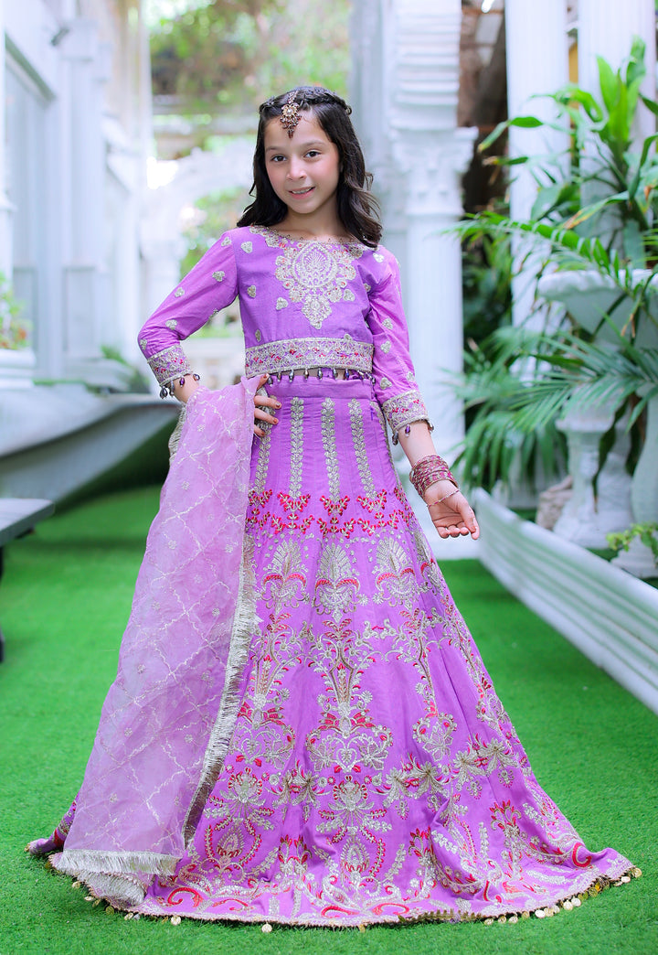 Nanhi Shahzadi | KNS-022 |