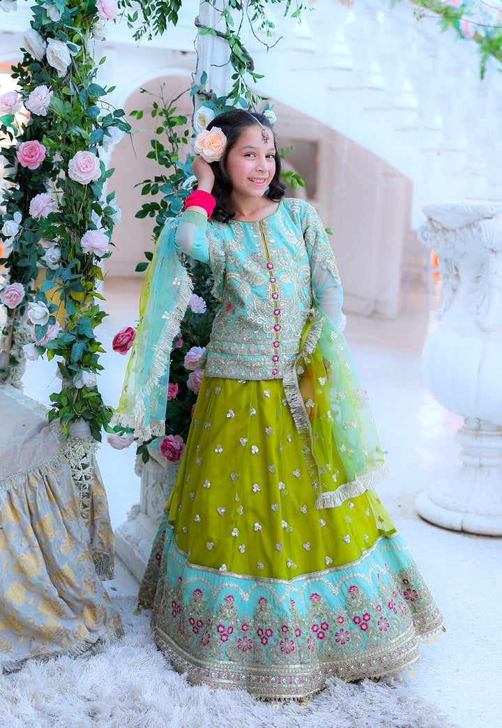 Nanhi Shahzadi | KNS-018 |