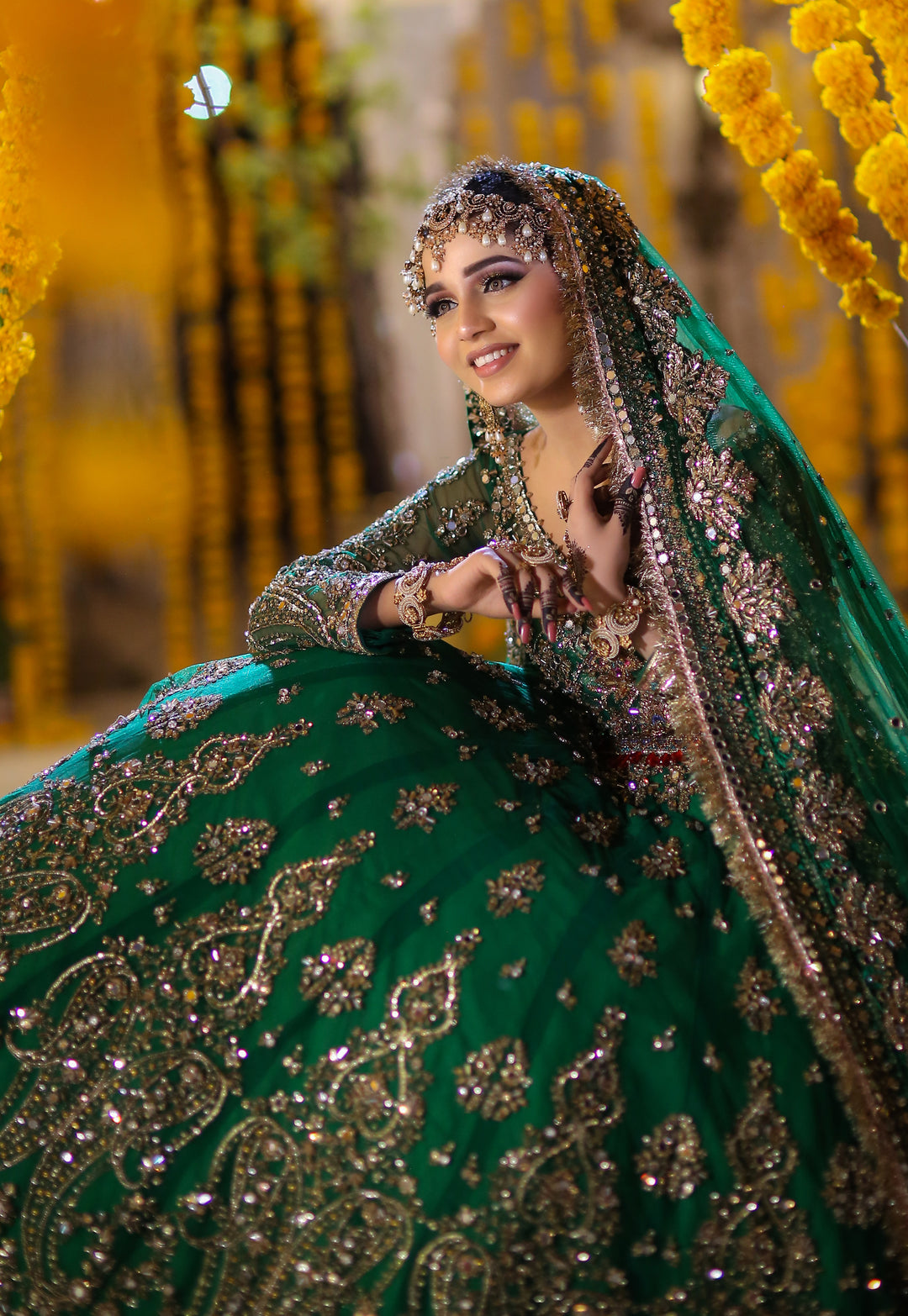 green emerald velvet dress Kashee's Bridal Wear KBW-039 | Luxury Hand-Embellished Bridal Lehenga green emerald velvet dress Kashee's Bridal Wear KBW-039 | Luxury Hand-Embellished Bridal Lehenga