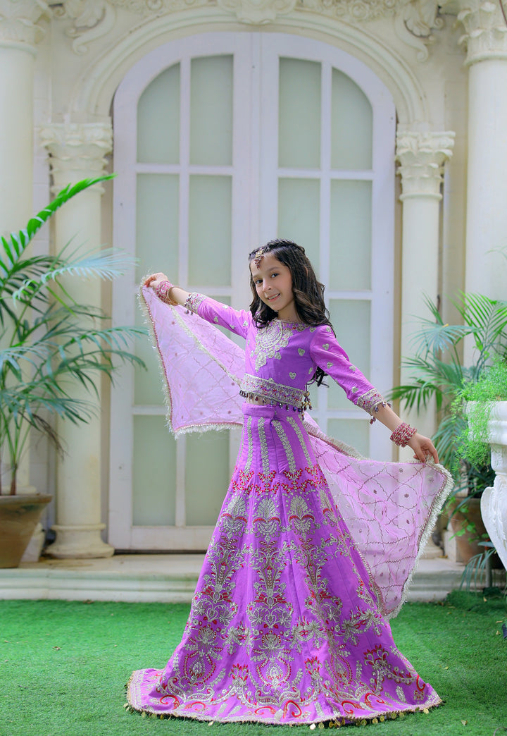 Nanhi Shahzadi | KNS-022 |