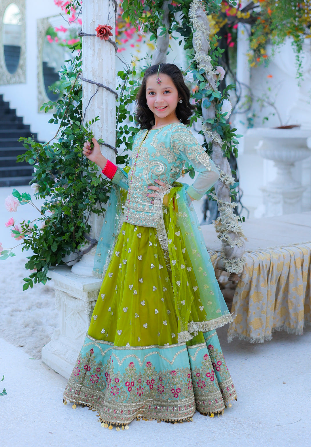 Nanhi Shahzadi | KNS-018 |