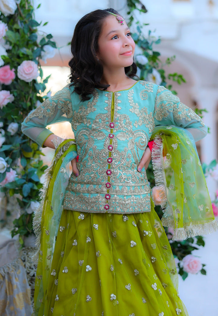 Nanhi Shahzadi | KNS-018 |
