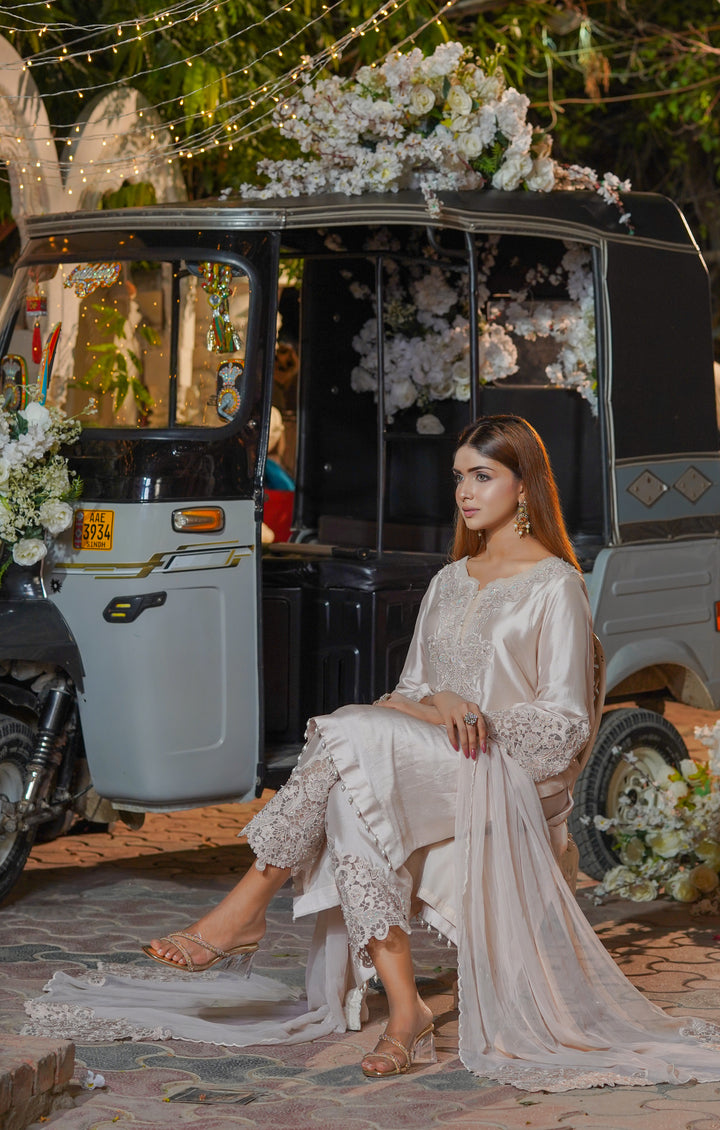 Kashee’s Mehr-e-Noor Collection Vol-1
