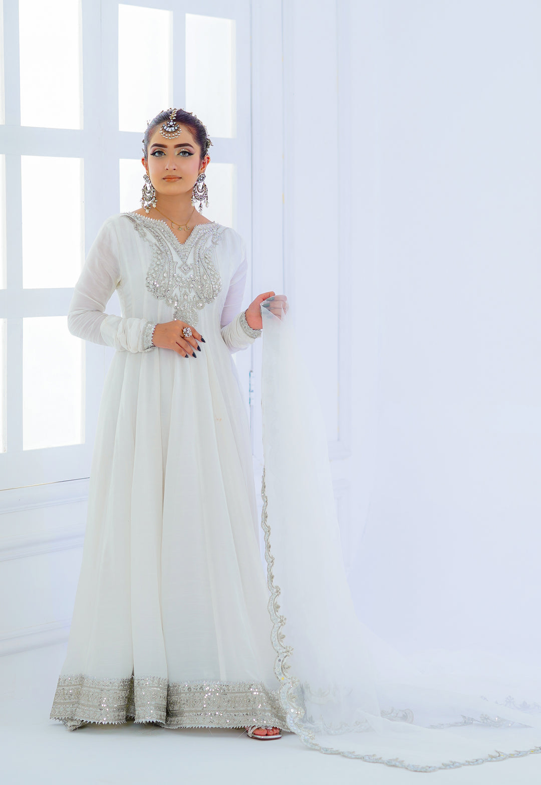 Kalidar Peshwas | Naina Lage | KKDP-005 White |